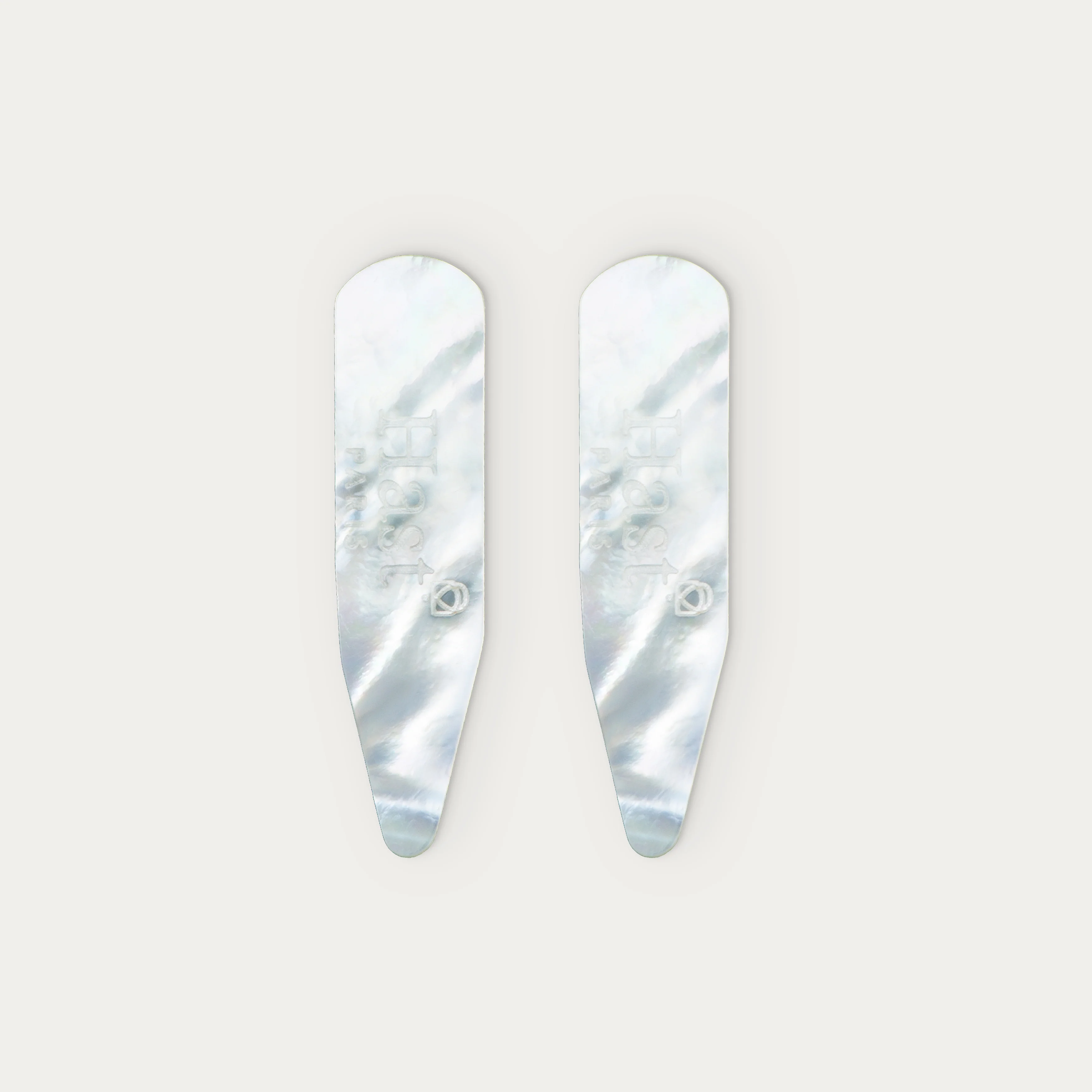 Mother-of-pearl collar stays