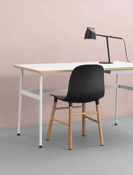 Normann Copenhagen  Journal skrivebord, hvid - 130 x 65 m.