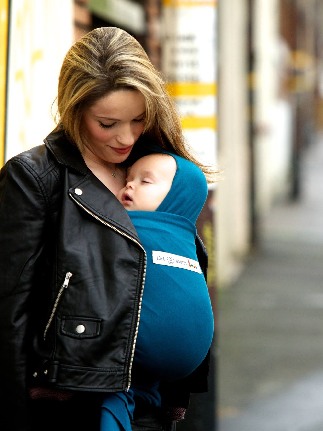 Canguru para bebê Basic Bio LOVE RADIUS, preto liso