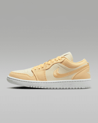 Air Jordan 1 Low SE Women's Shoes