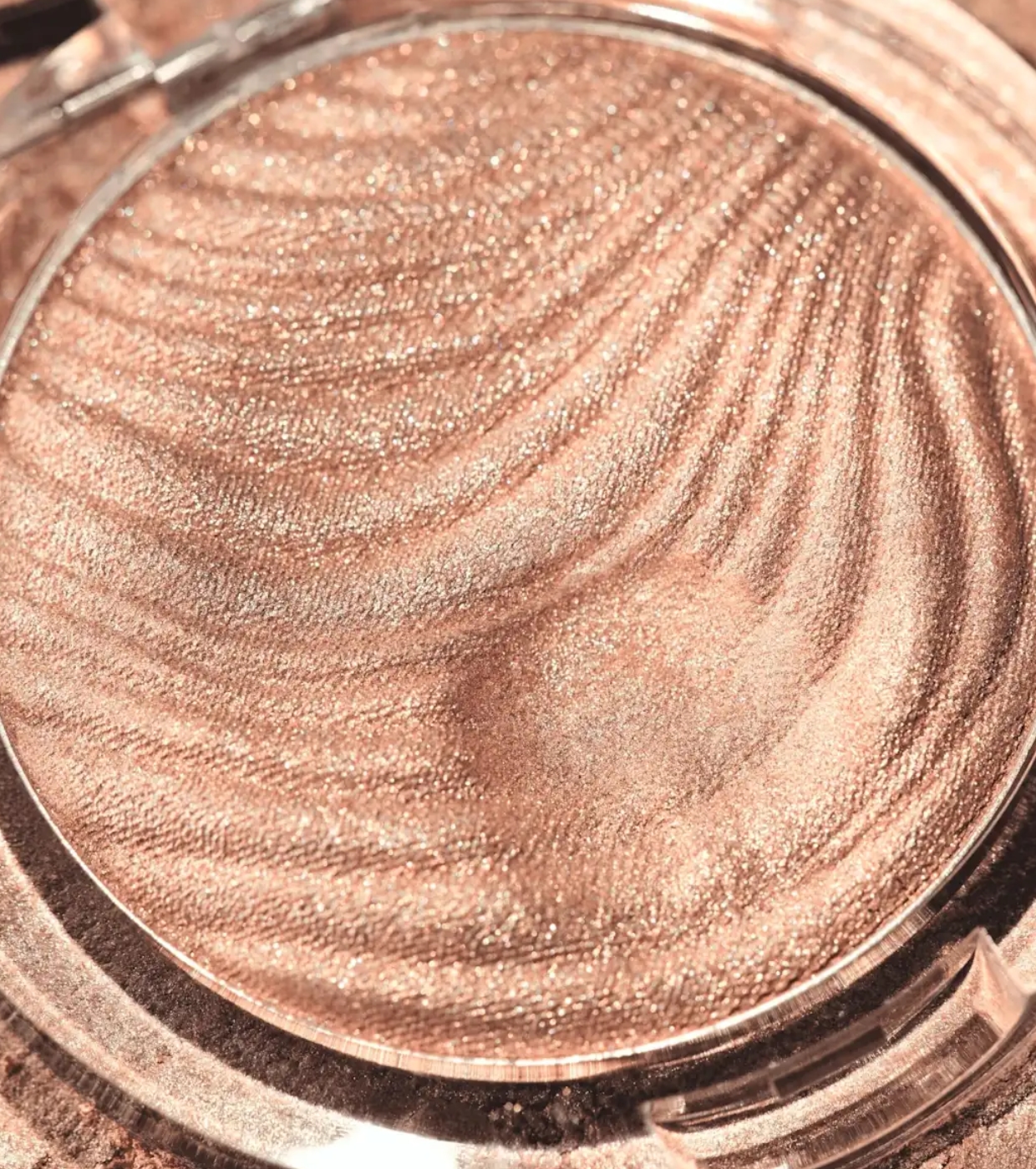Catrice - Iluminador em creme-pó Aura Glam Bouncy