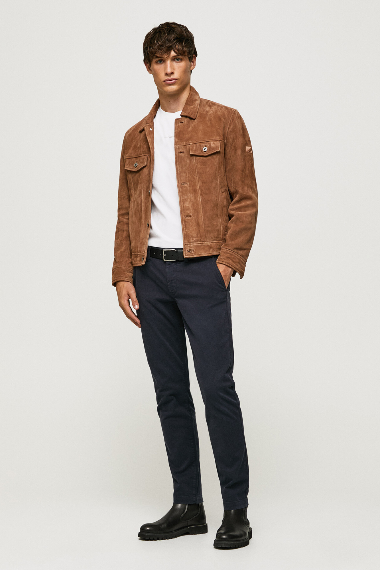 Calça chino slim da Pepe Jeans.