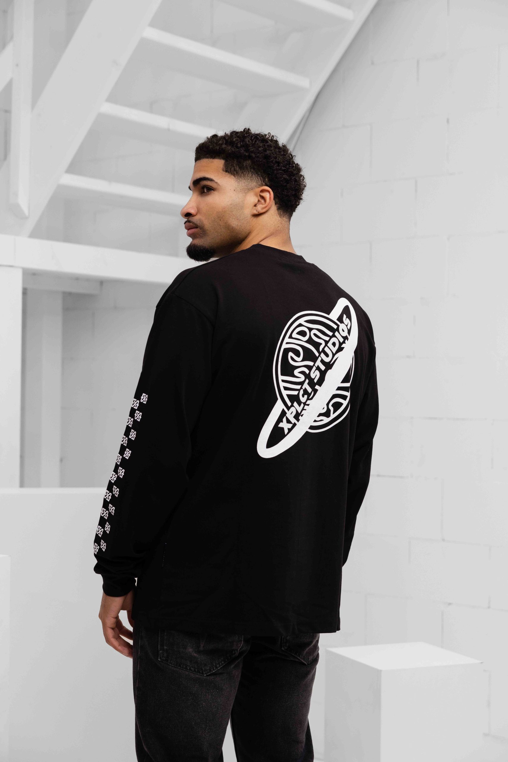 XPLCT Galaxy Longsleeve Heren Zwart