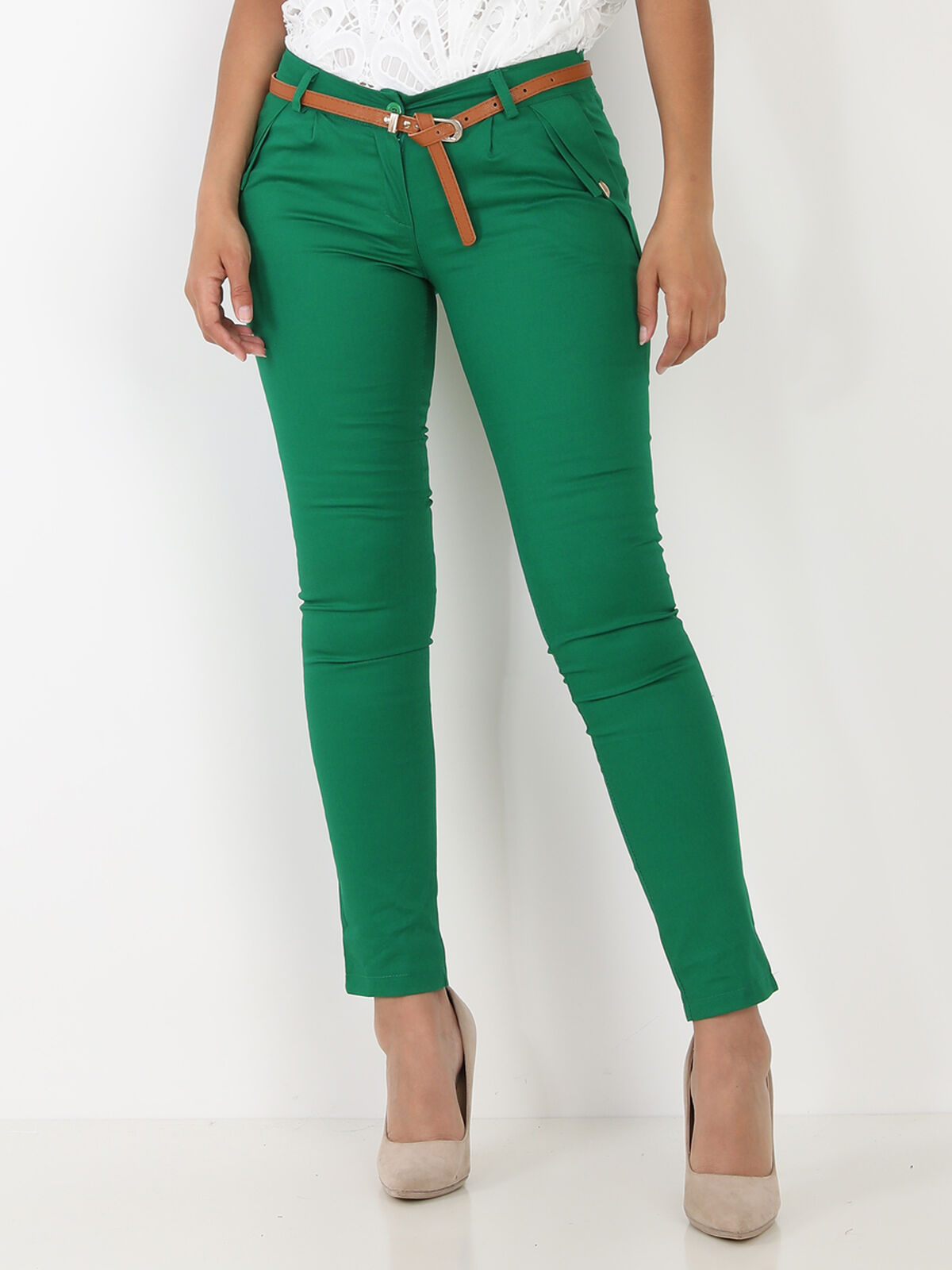 Pantalon à pinces avec ceinture- Vert
