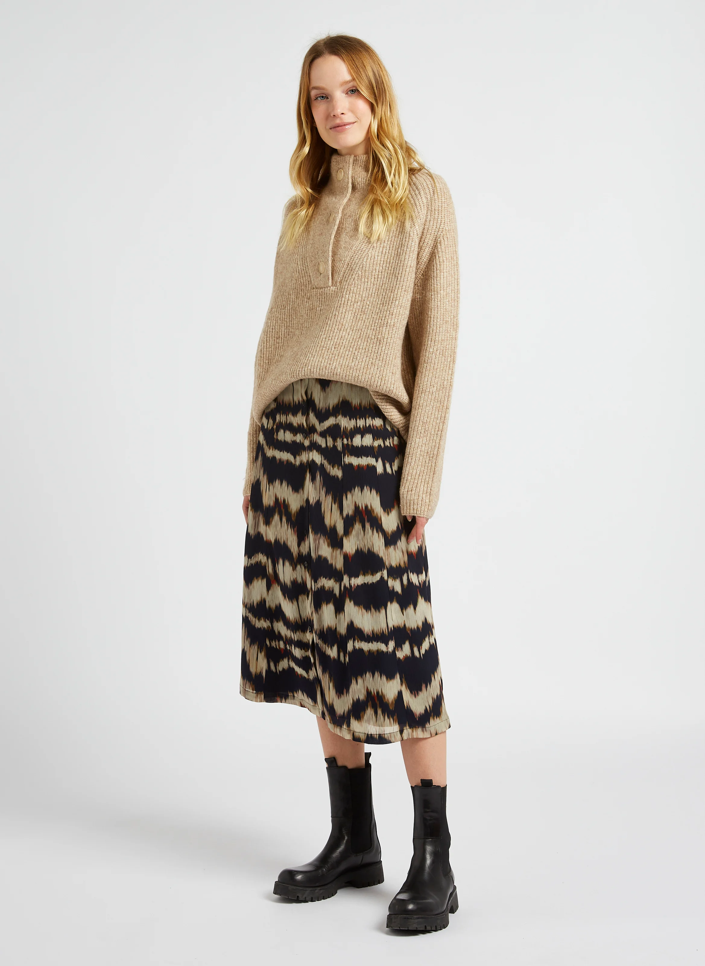 TRINITE - Pull ample col montant en maille | Beige