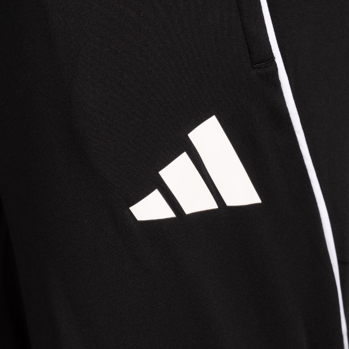 Calças adidas Gimnàstic de Tarragona Training e Passeio Técnicos 2025-2026
