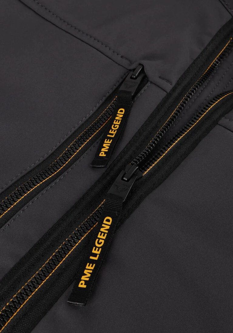 PME LEGEND donkergrijze pme legend jack semi long jacked successor soft shell
