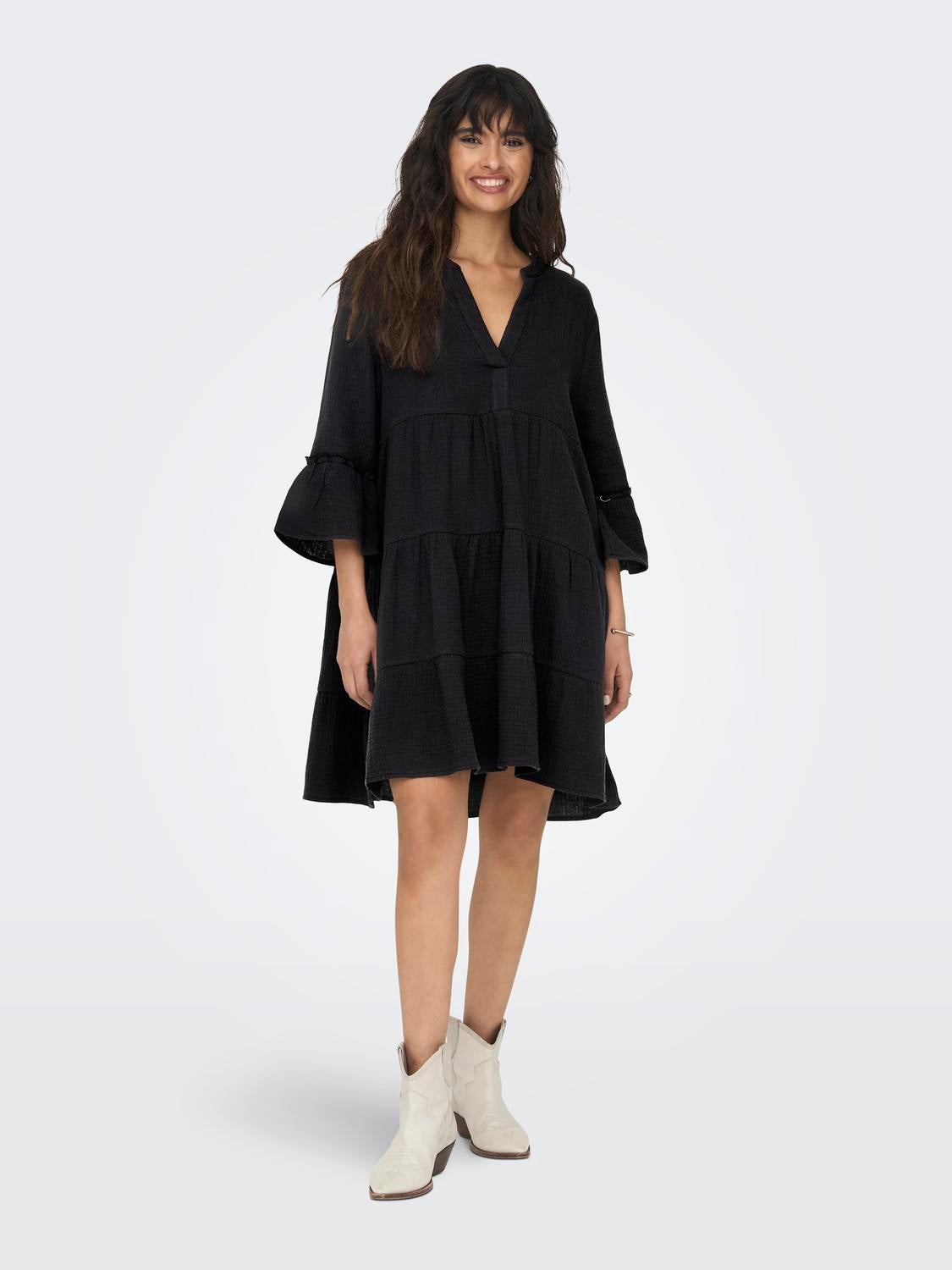 ONLTHYRA Kurzes Kleid Phantom