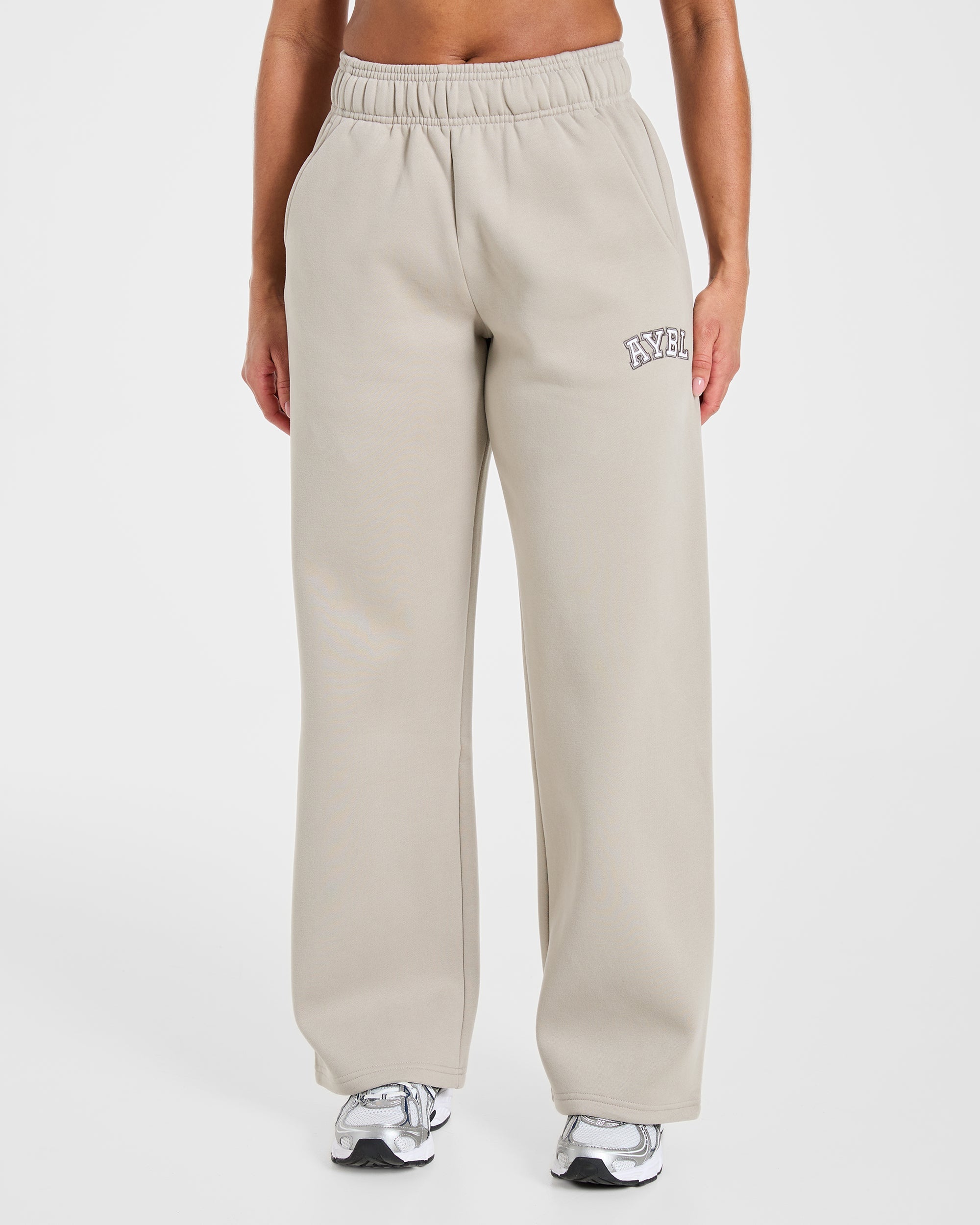 Varsity 2.0 Oversized Straight Leg Joggers
