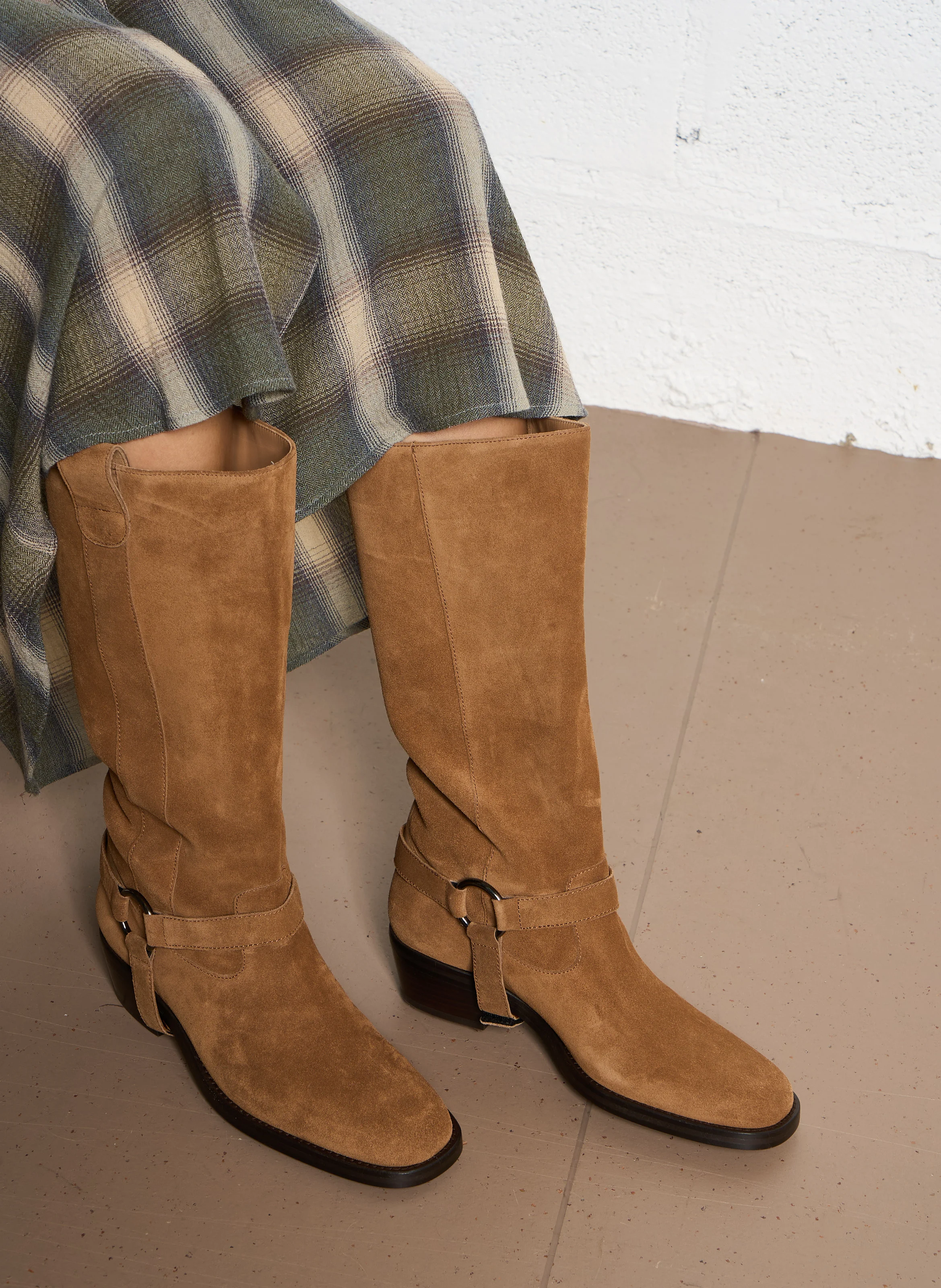 CARMA 45 - Botte western à harnais en cuir velours | Marron