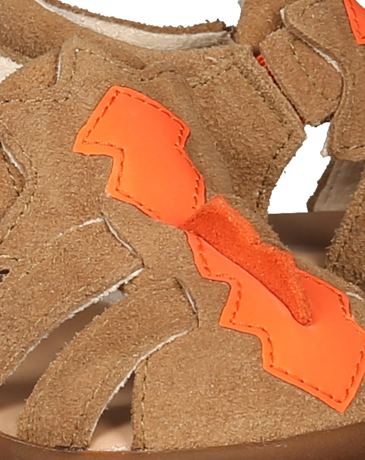 UGG® Sandalen ZARZAR mit Zehenschutz in hellbraun/orange