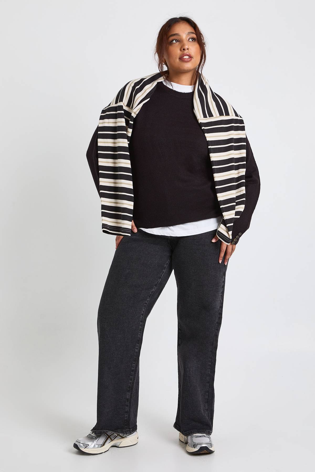 boohoo Pull à col rond en maille et ensemble pantalon à jambes larges Plus