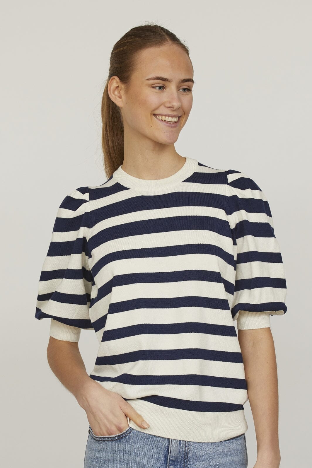 Sisters Point Halia-Ss1 111 cream midnight