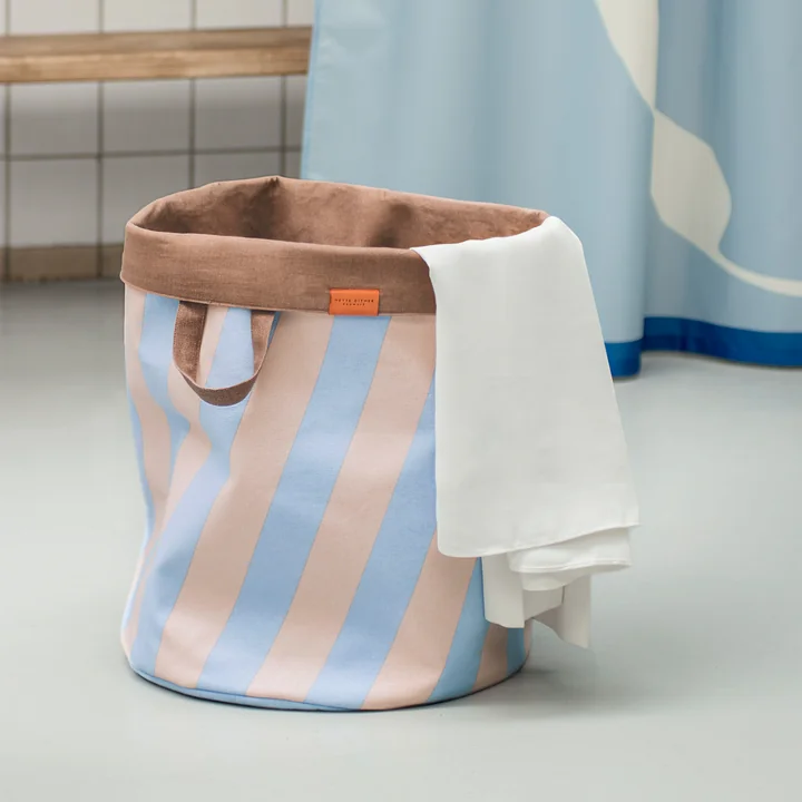 Mette Ditmer - Nova Arte Wäschekorb, Ø 40 cm x H 50 cm, cobalt / blush