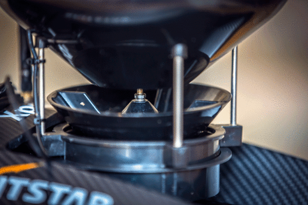 Bateau Amorceur BaitStar Baitboats Xpert Carbon AllinOne (lance-appâts, GPS & sondeur)