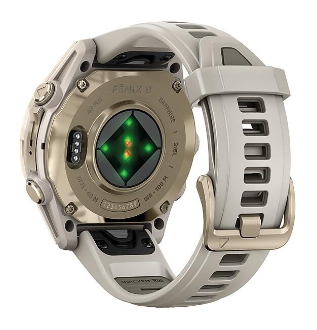 GARMIN - MONTRE GPS FENIX 8 - 43 mm SAPPHIRE AMOLED