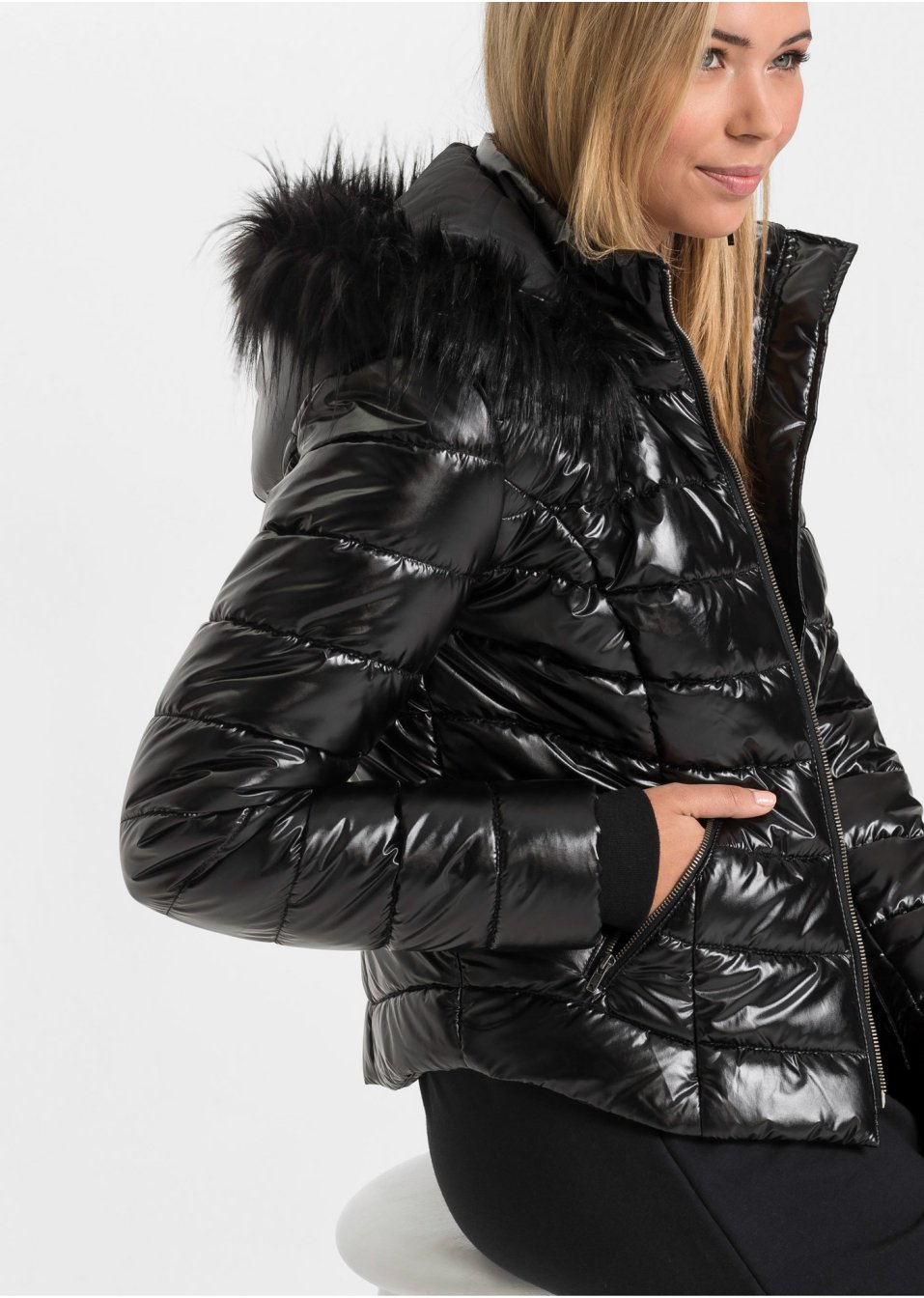 Veste à capuche