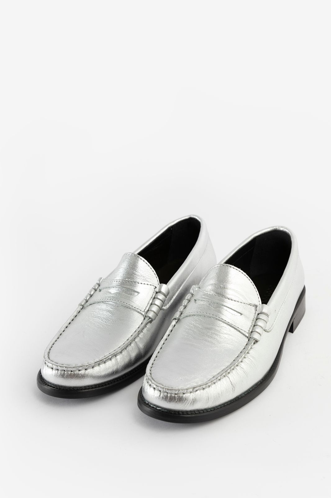 Zilveren metallic loafers