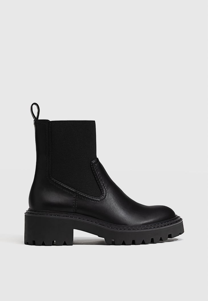 Botas Chelsea sem salto