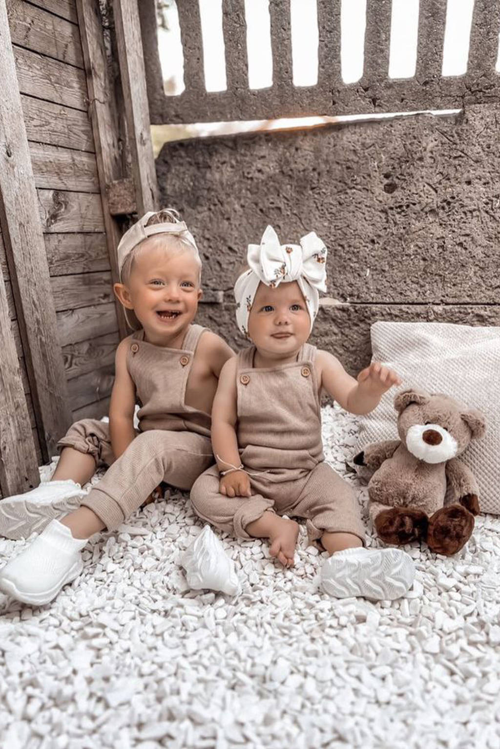Babystyling tuinbroek bruin