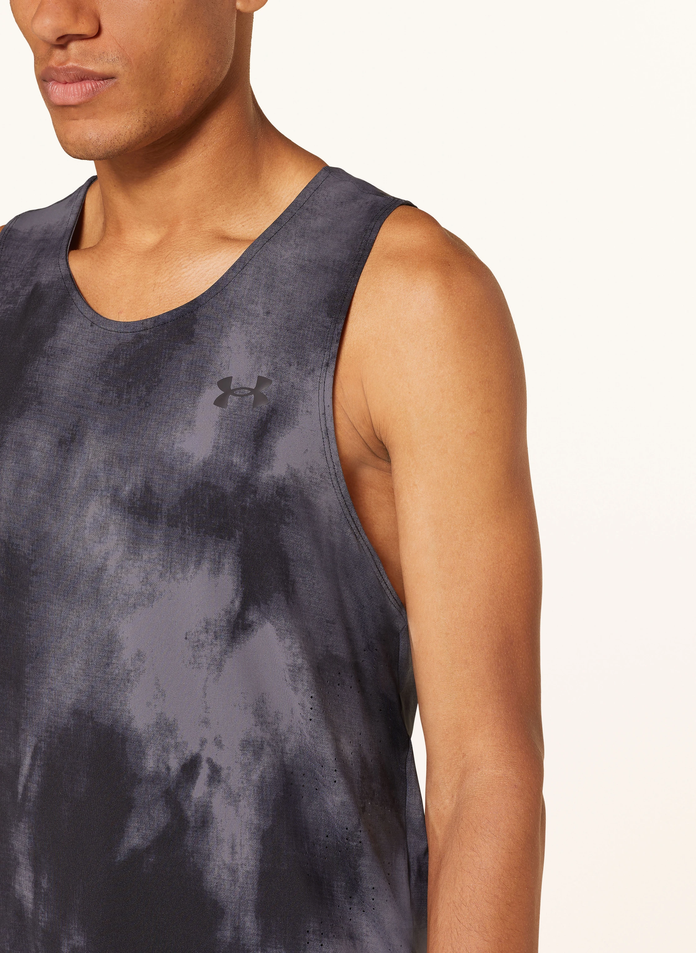 UNDER ARMOUR Lauftop UA LAUNCH ELITE