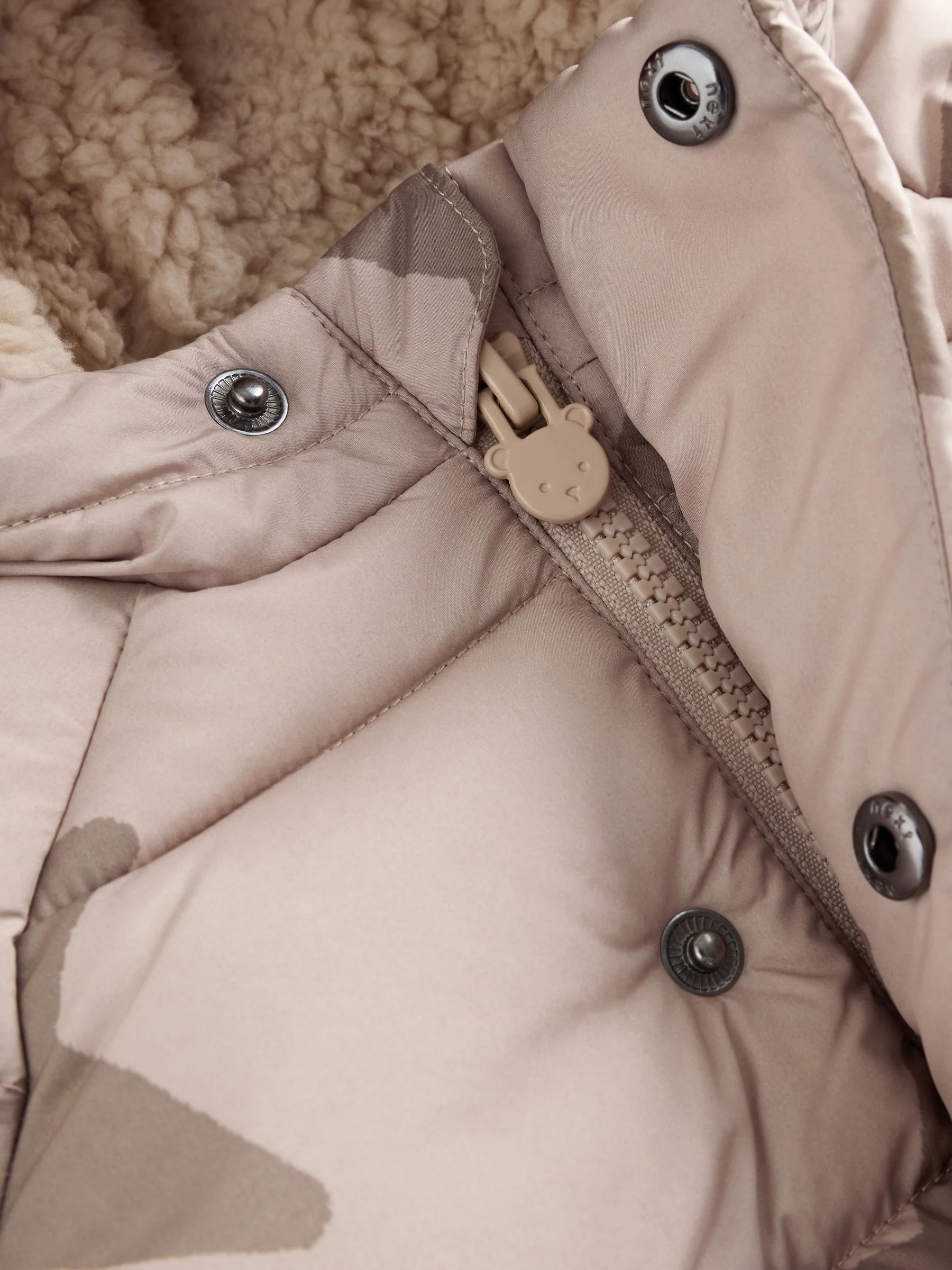 Natuurlijk ster all-over print. - Baby pufferjack (0mnd -2jr)