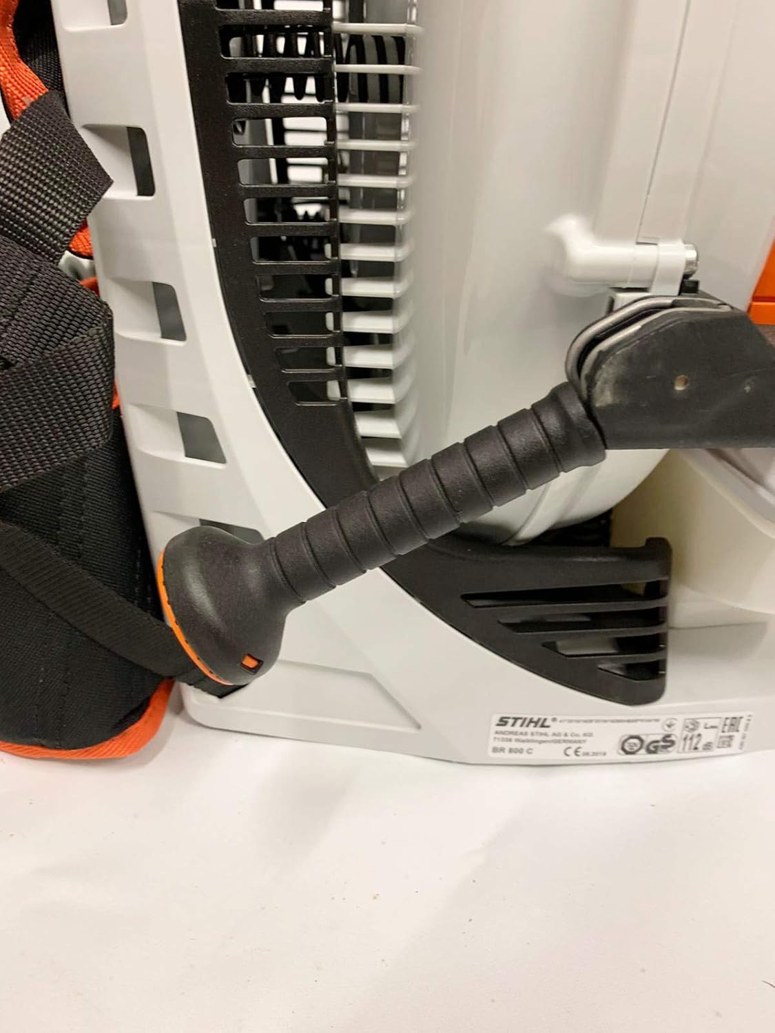 Stihl BR 800 C-E Profi-Laubbläser Benzin, rückentragbar, 4-Mix-Motor | Laubgebläse Blasgerät, Kabelgebunden