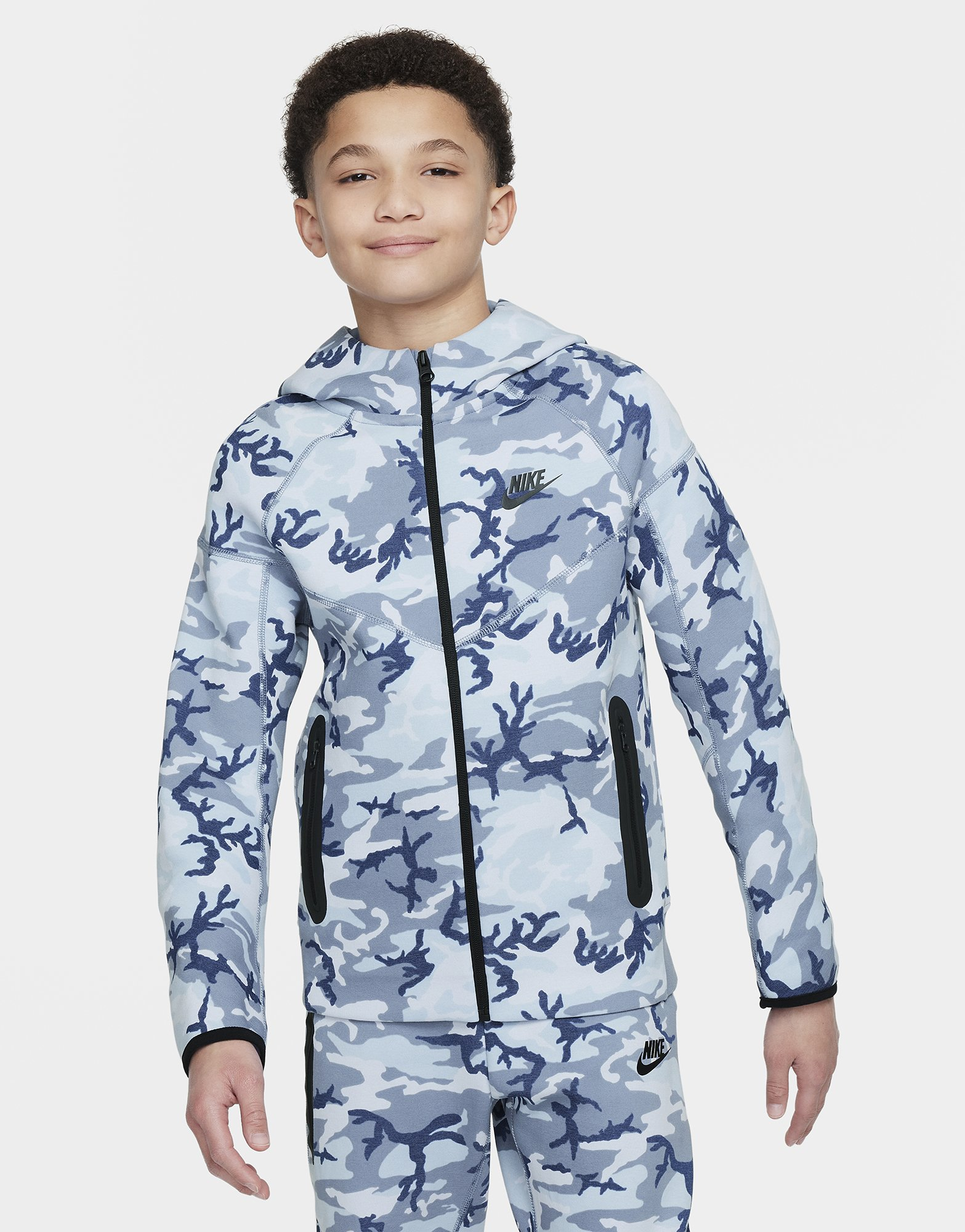 Nike OLDER KIDS' (BOYS')