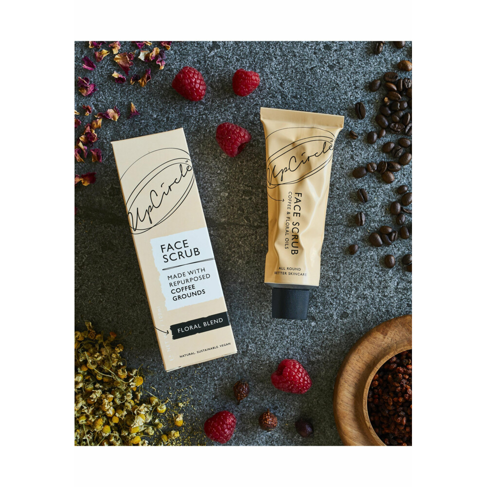 UpCircle Natuurlijke Gezichtsscrub Floral Blend Voor Gevoelige Huid100 ml