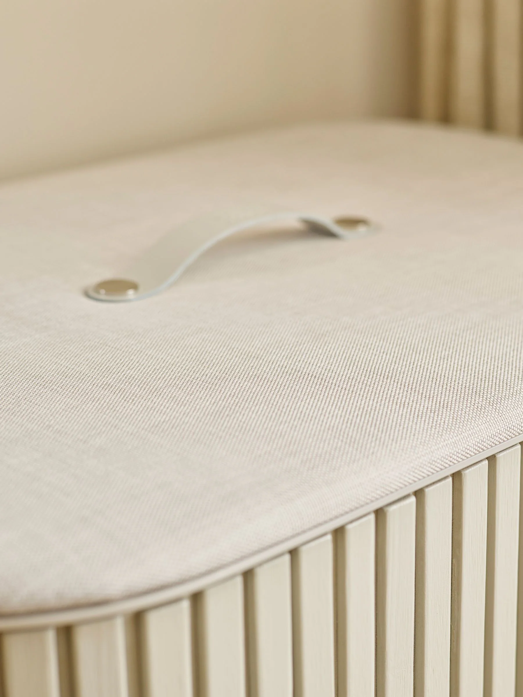 Joseph Joseph Tota Luxe 90L Laundry Basket