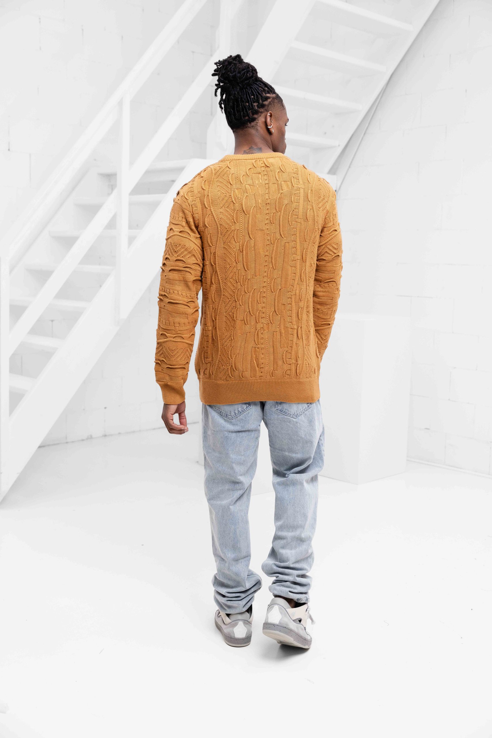 Carlo Colucci C9016 56 Sweater Heren Bruin