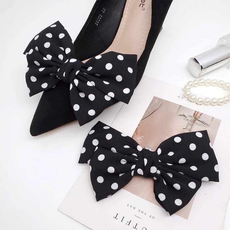 Mellow Moon Amalie black white dots