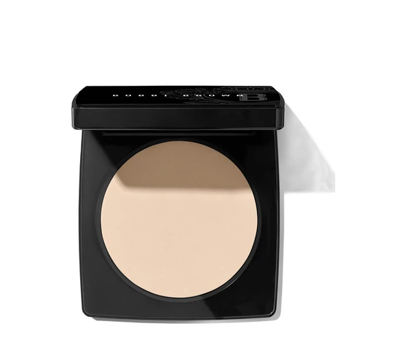 Bobbi Brown Sheer Finish Pressed Powder PuderSoft Porcelain