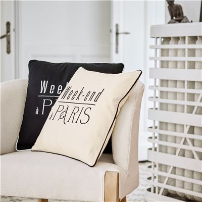 Coussin brodé 