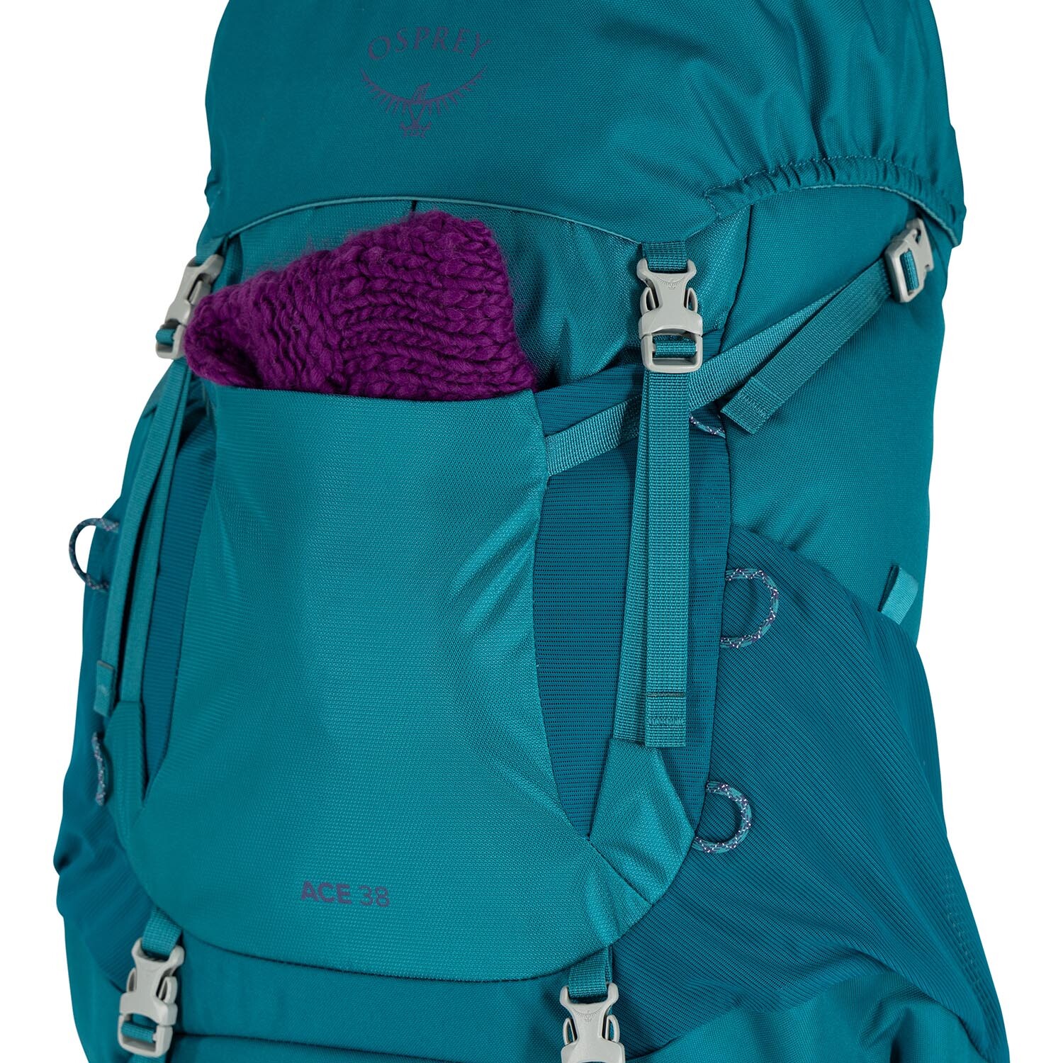 Osprey Youths Ace 38