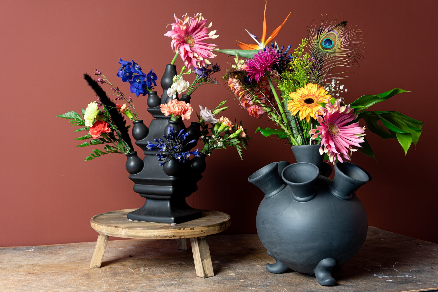 Heinen Delfts Blauw x Intratuin tulpenvaas zwart D 15 H 40 cm