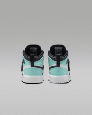 Sky Jordan 1 Younger Kids' Shoe