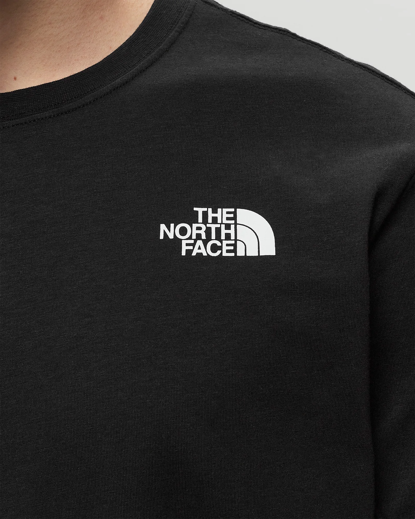 The North Face S/S REDBOX TEE