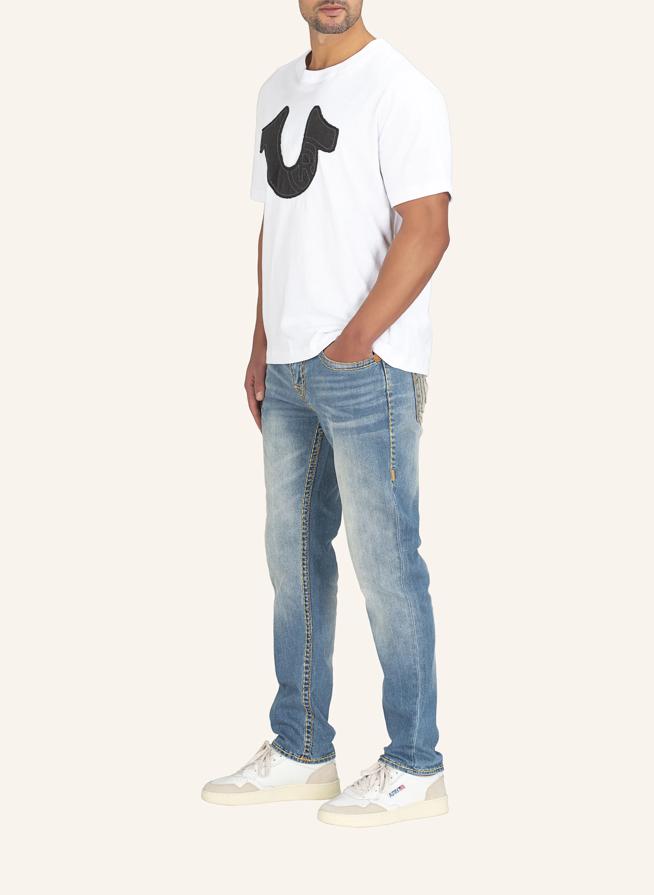 TRUE RELIGION T-Shirt APPLIQUE TEE