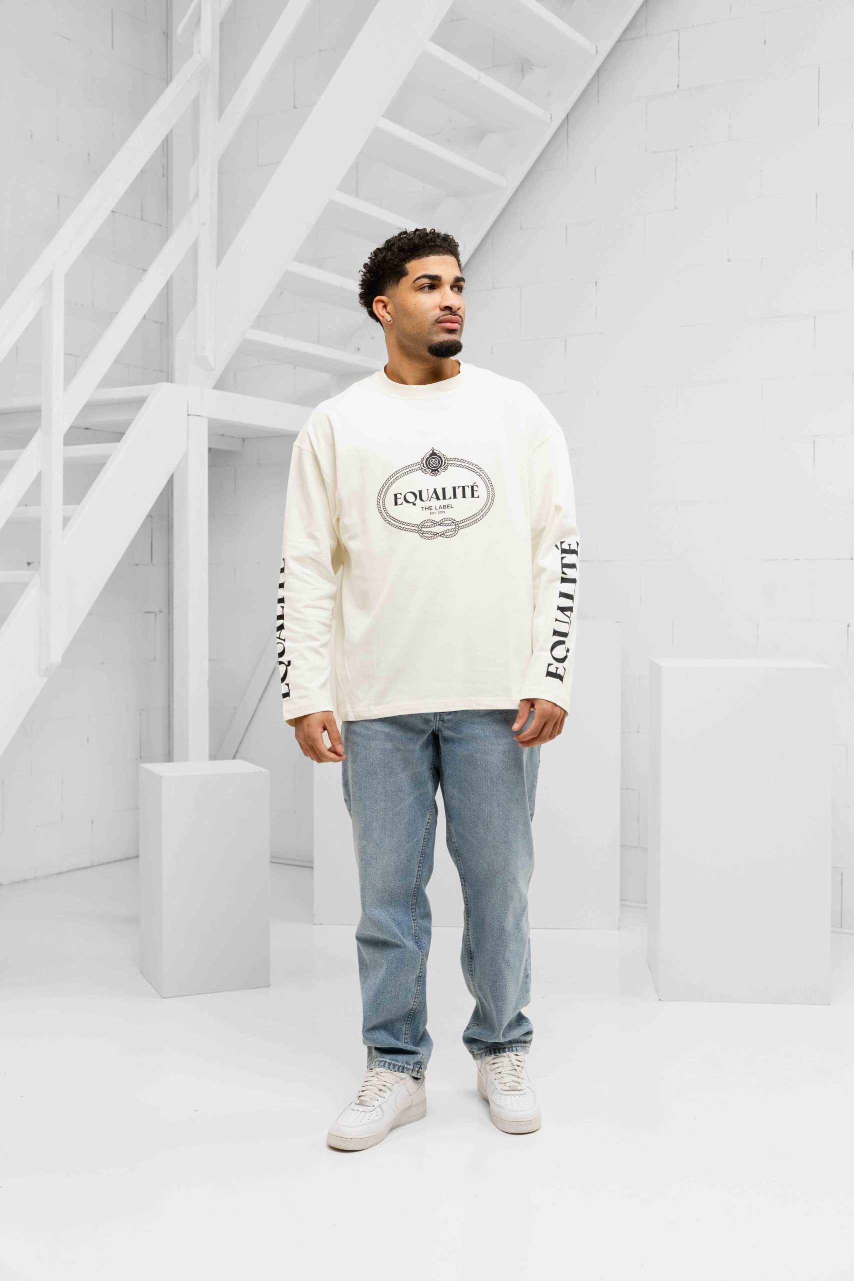 Equalité Bouquet Longsleeve T-Shirt Heren Gebroken Wit
