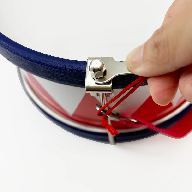 (Ø22cm) Kinder Trommel Fasnachts Kostüm Zubehör Motto Party Accessoire inkl. Verstellbarem Schultergurt - Weiss / Blau / Rot
