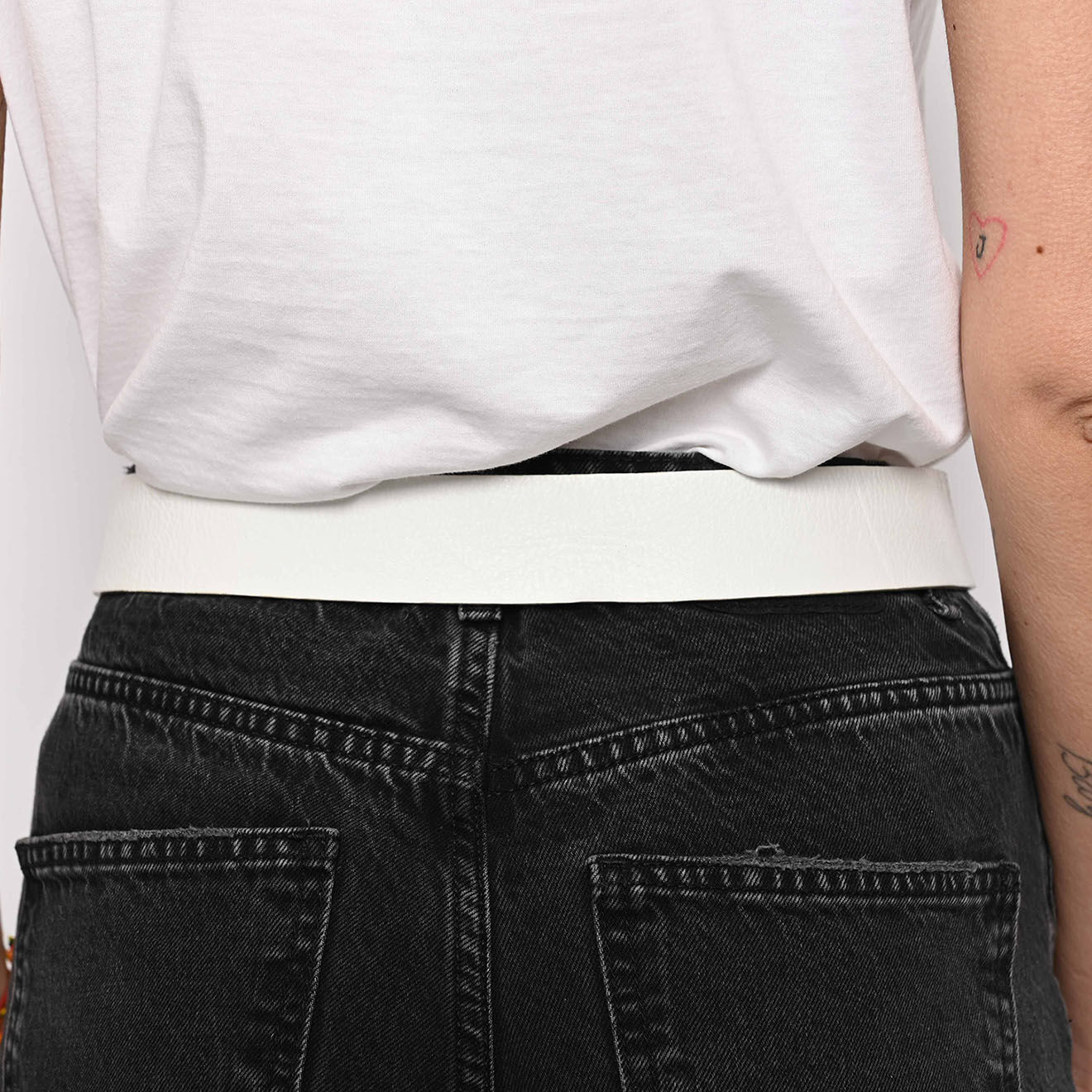 Givenchy Ceinture en Cuir blanche - Très bon état