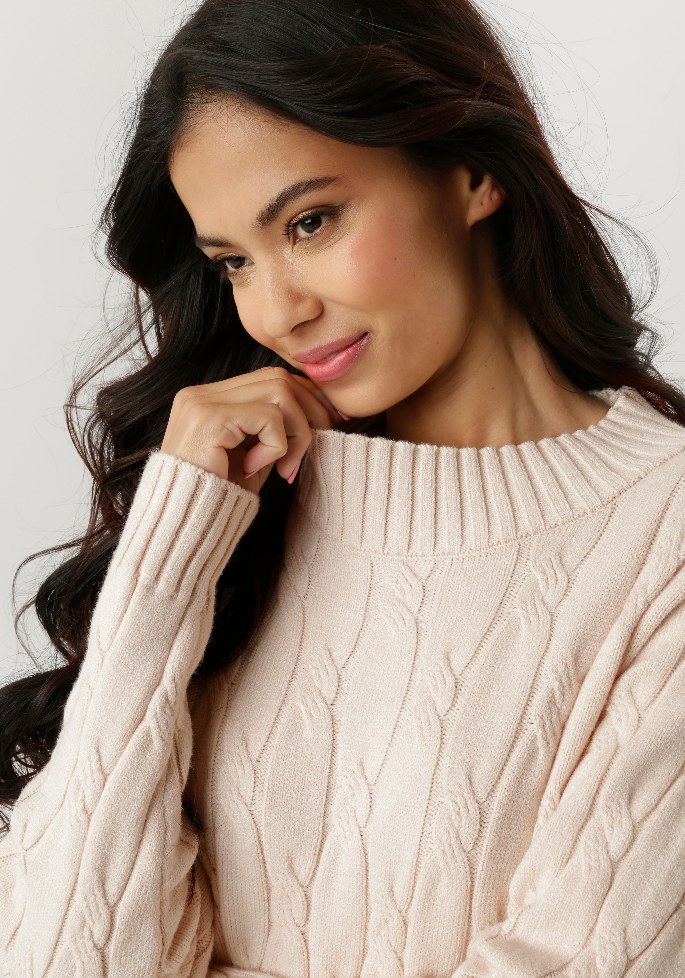 Aniston SELECTED Strickkleid im angesagten Muster-Mix - NEUE KOLLEKTION