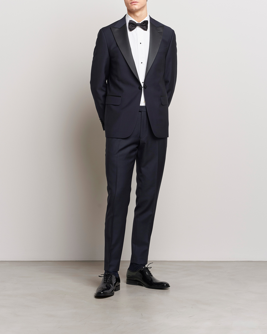 Oscar Jacobson Frampton Wool Tuxedo Blazer Navy