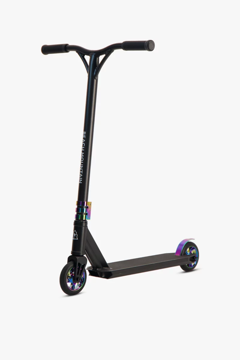 BEACH MOUNTAIN Stunt Neochrome 110 mm Scooter