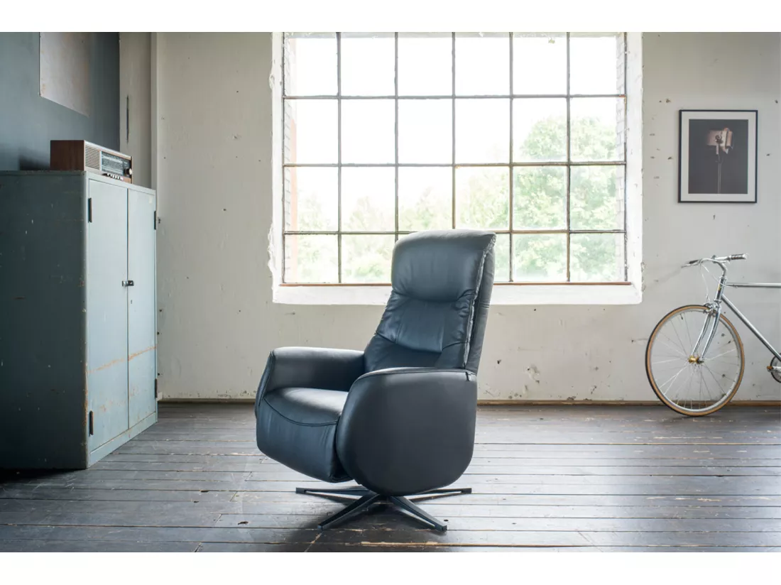 Fauteuil - Noir cuir - SARI