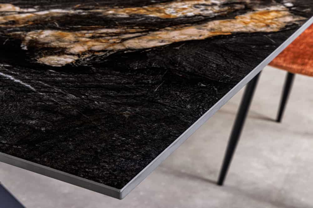 Moderner Esstisch GALAXIE 160cm Aurora Oro schwarz gold sand Keramik