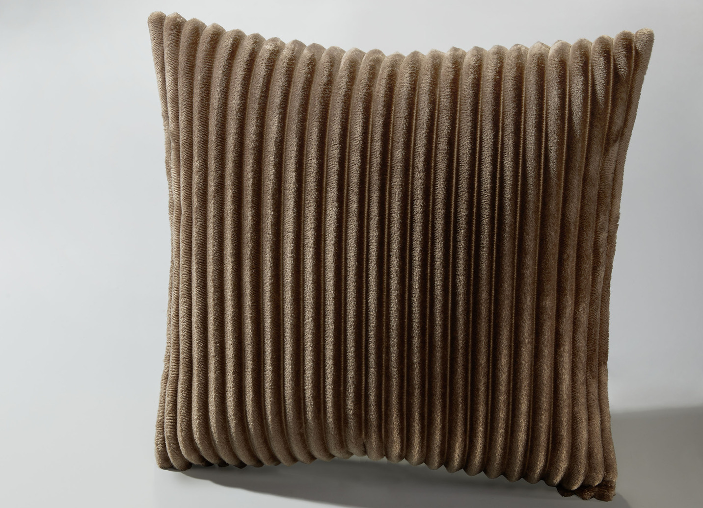 Wohnaccessoires in feiner Cord-Optik