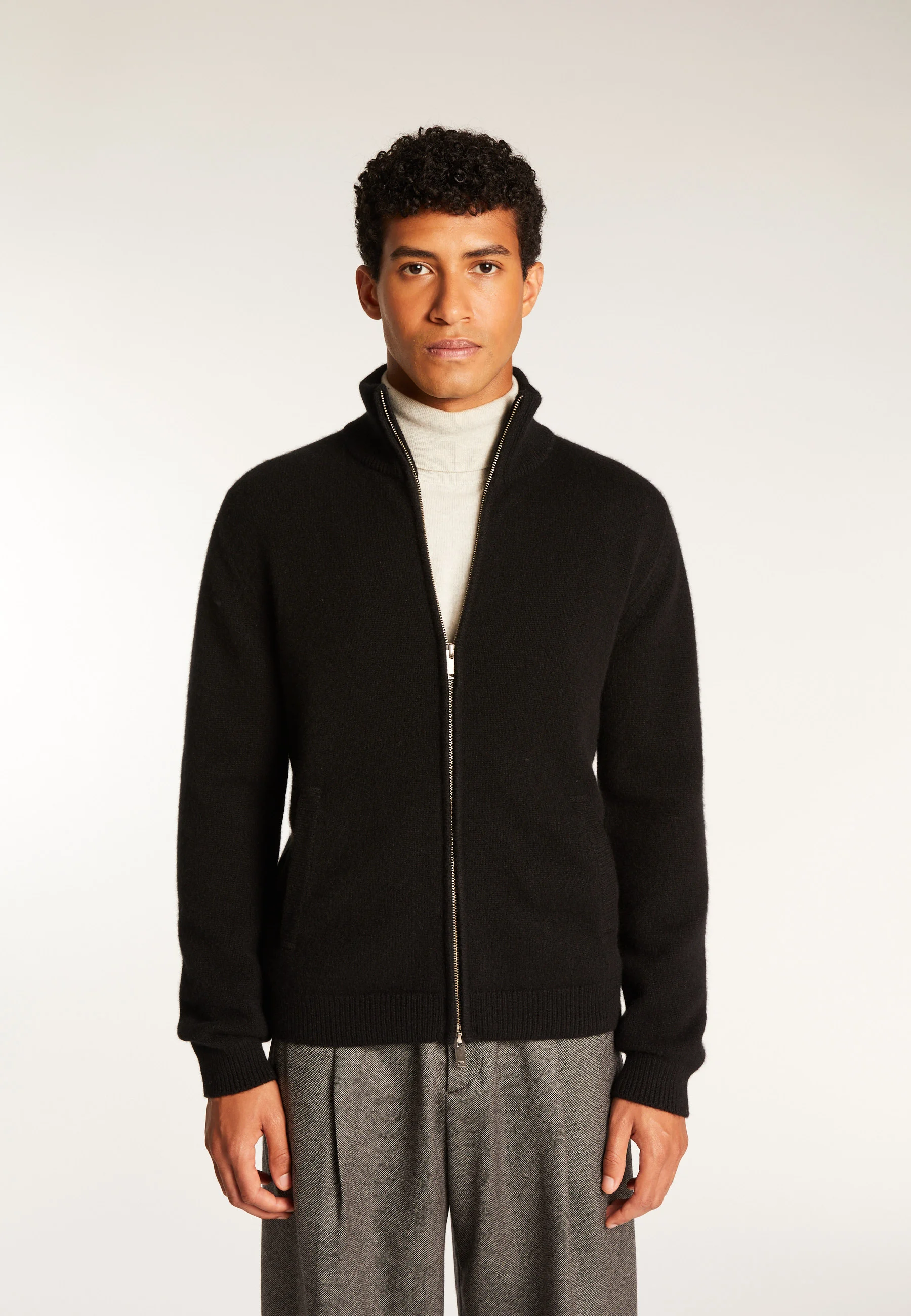 ELYSÉE DUO - Gilet zippé en cachemire 6 fils | Noir