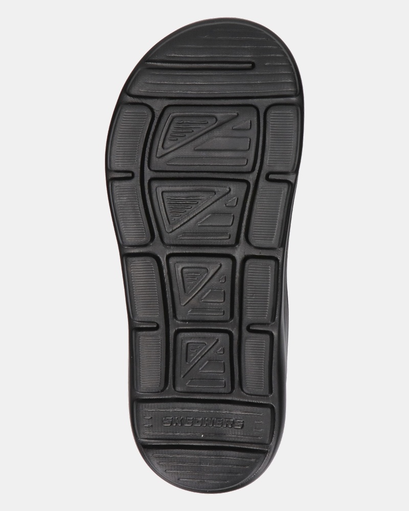 Skechers Sargo Relaxed Fit Slippers  - zwart